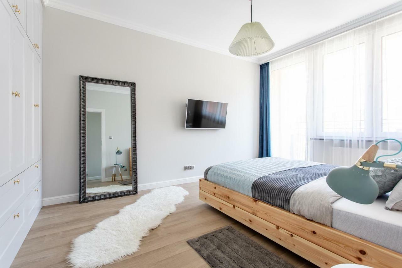 Praia Apartments - Srodmiescie Gdynia Swietojanska 2 Sypialnie Ngoại thất bức ảnh